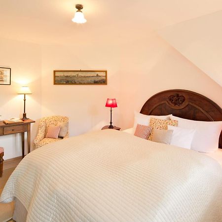 Romantik Hotel Landhaus Baerenmuehle Франкенау Номер фото